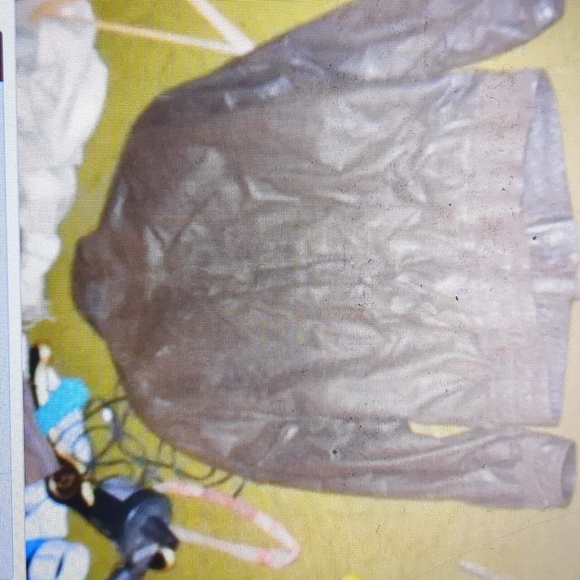 Woman's Brown Leather Bomber Jacket - Picture 4 of 4